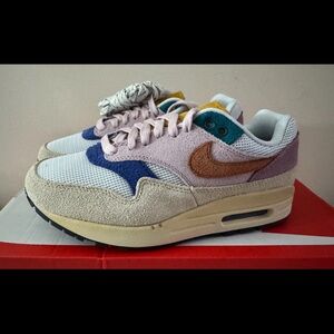 Nike Air Max 1 '87 PRM TAN LINES Pink Tan Blue